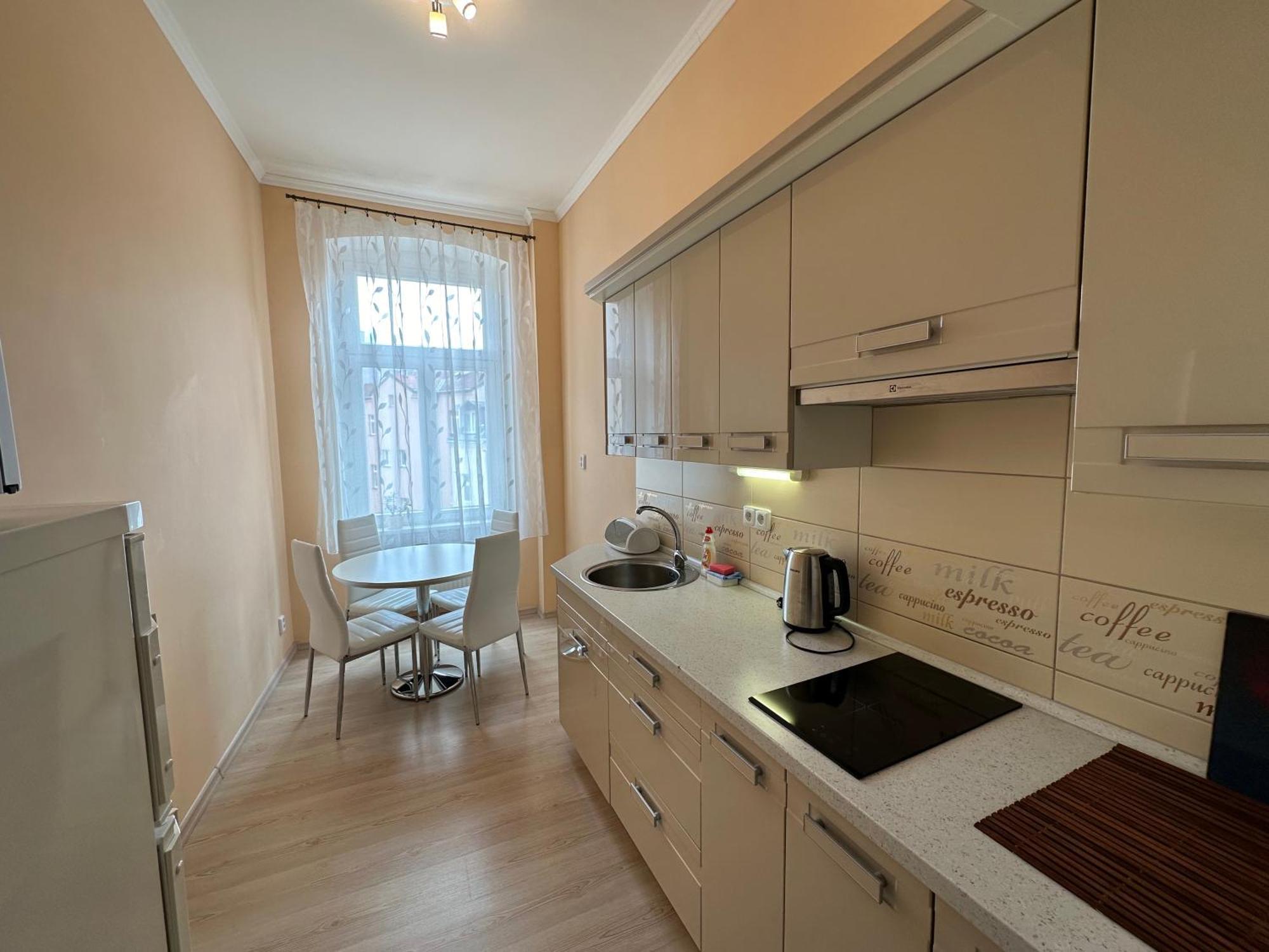 Apartment Zeyerova4