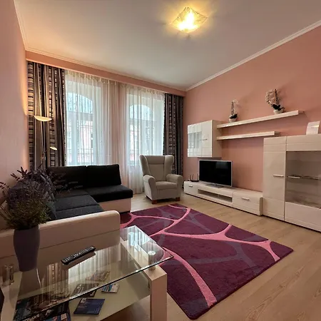 Apartment Zeyerova4 Karlovy Vary Exterior photo