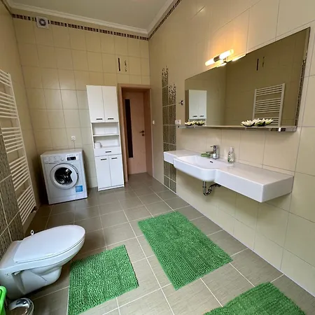 Apartment Zeyerova4 Karlovy Vary Exterior photo